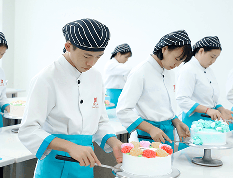 ����ѧУ����ʵ��