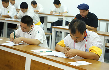 �������������ѧ������