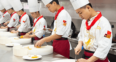 ���ܻ������������豸��������ѵ��