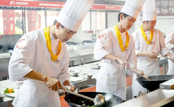 �����ѵѧУ